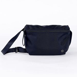 Lululemon Go Lightly Belt Bag | Black